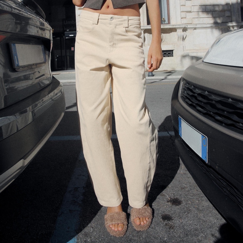 ZARA FRONT SEAM PANTS IN SAND